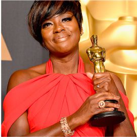 2017年アカデミー賞でヴィオラ・デイヴィスが着用し、見事オスカー獲得！